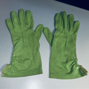 Vintage Olive Green Paris Gloves 1950βs